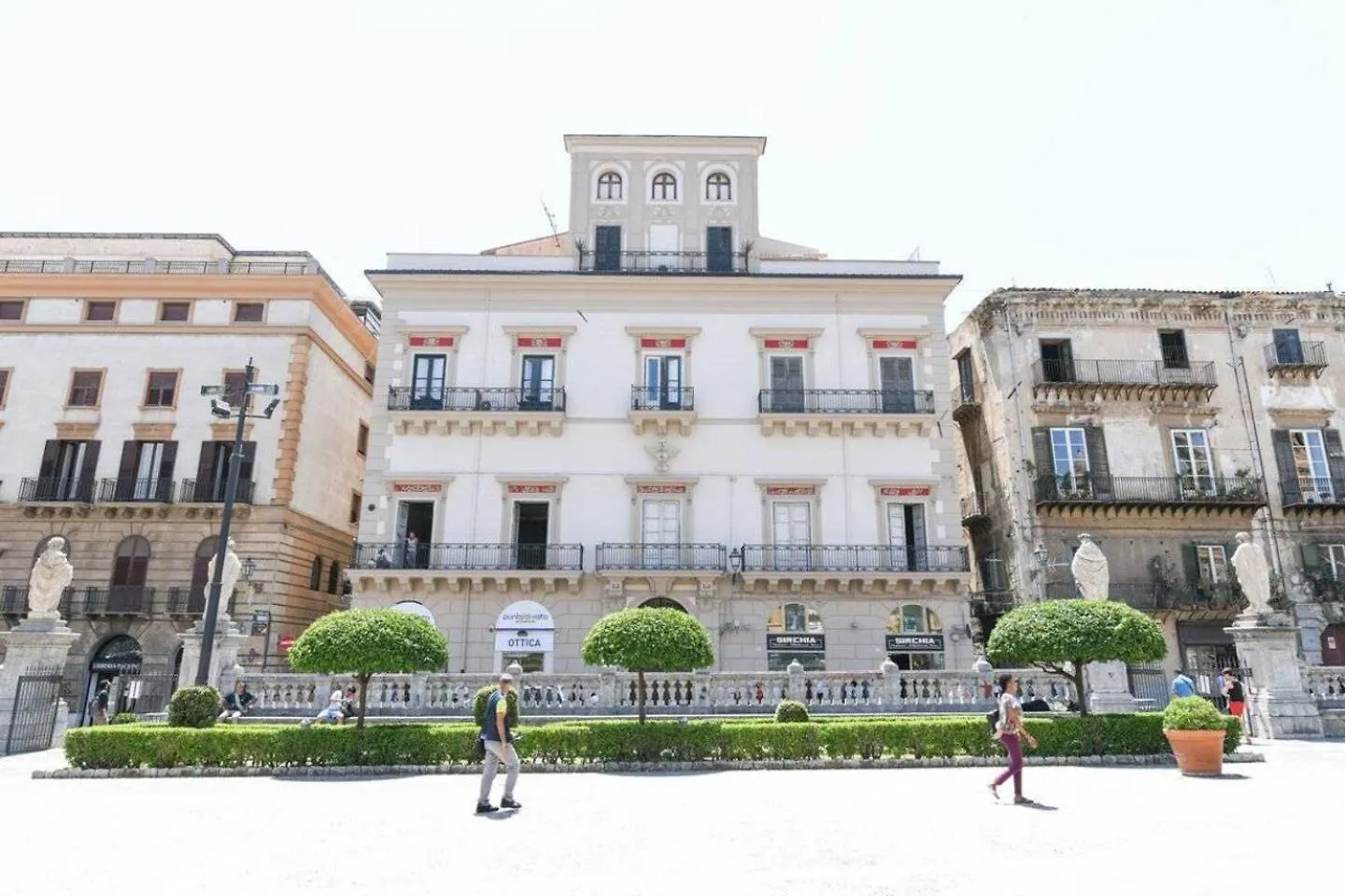 Apartment Home In Palermo-Cathedral Italy